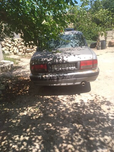 GAZ 3110 "Volga"-9