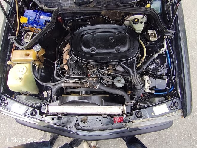 Mercedes 190-11