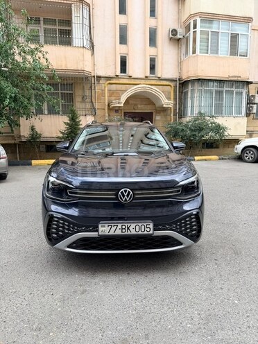 Volkswagen ID.6 Crozz-1