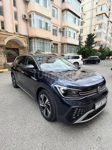Volkswagen ID.6 Crozz-3