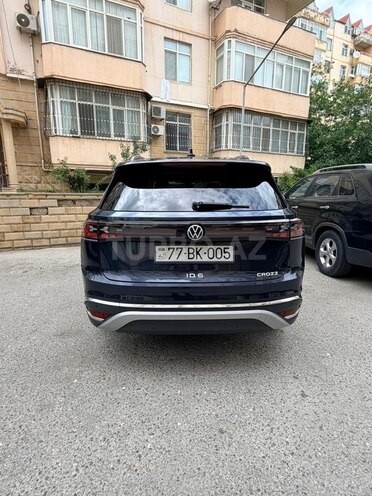 Volkswagen ID.6 Crozz-2