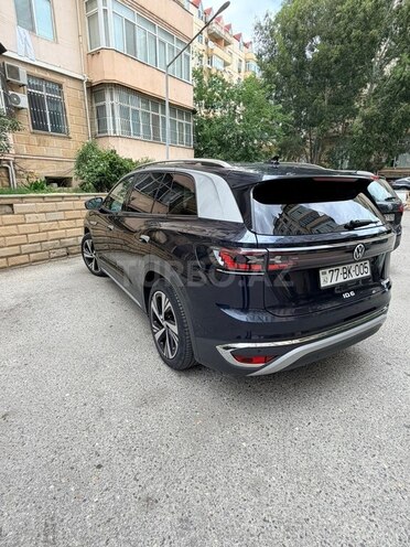 Volkswagen ID.6 Crozz-5