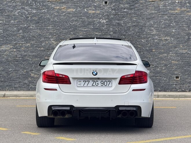 BMW 528-2