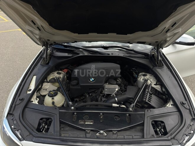 BMW 528-9