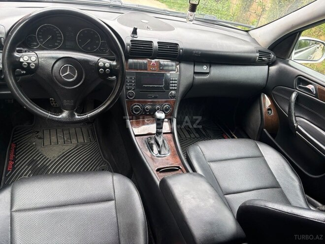Mercedes C 230-8