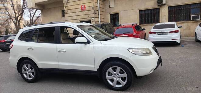 Hyundai Santa Fe-9