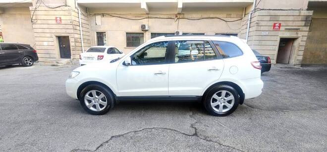 Hyundai Santa Fe-5