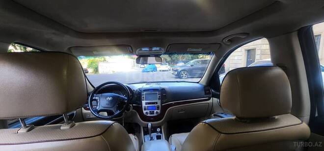 Hyundai Santa Fe-6