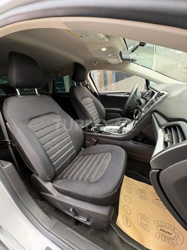 Ford Fusion (North America)-10