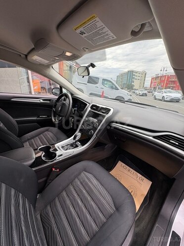 Ford Fusion (North America)-9