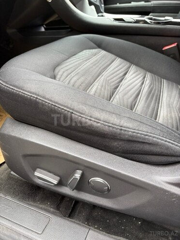 Ford Fusion (North America)-13