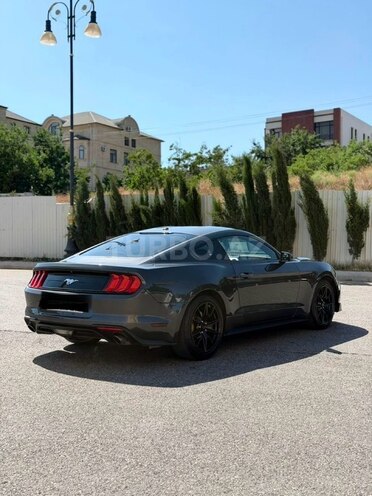Ford Mustang-2