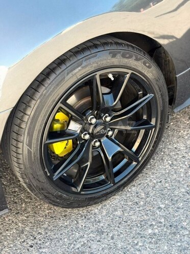 Ford Mustang-8