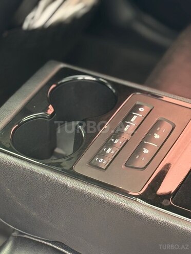 Kia Cadenza-14