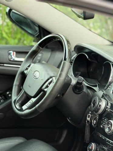 Kia Cadenza-11
