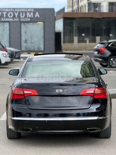Kia Cadenza-10