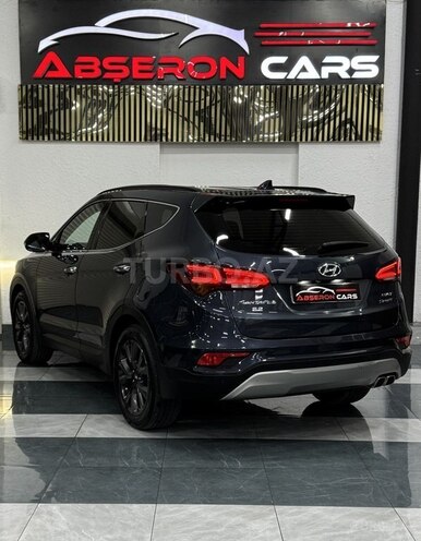 Hyundai Santa Fe-8