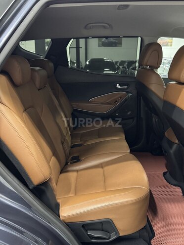 Hyundai Santa Fe-22