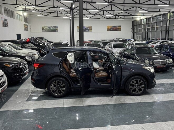 Hyundai Santa Fe-14