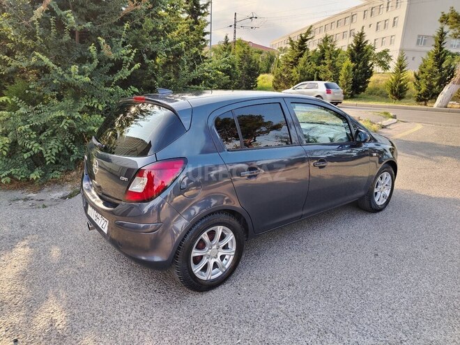 Opel Corsa-10