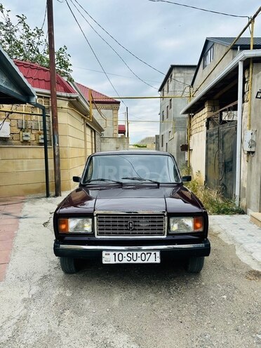 LADA (VAZ) 2107-1