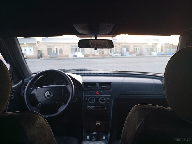 Mercedes C 240-4