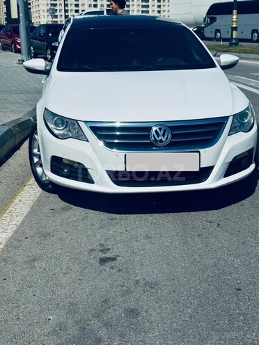 Volkswagen Passat CC-1