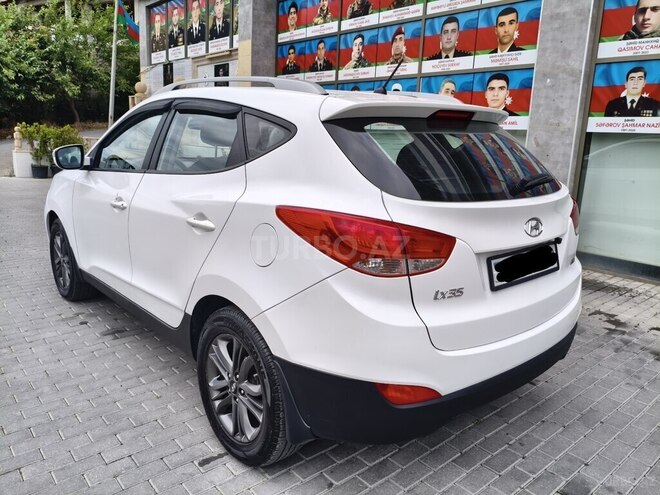 Hyundai ix35-3