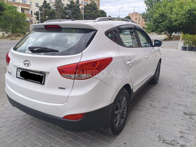Hyundai ix35-4