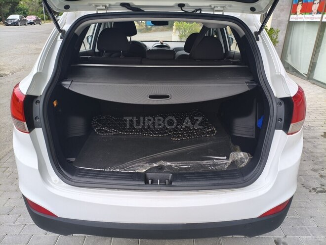 Hyundai ix35-12