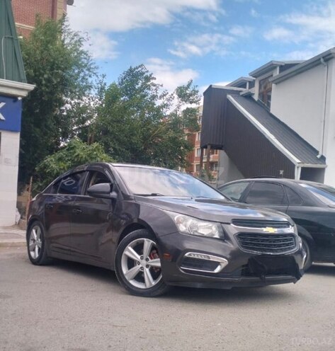 Chevrolet Cruze-1