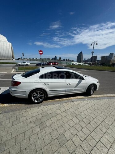 Volkswagen Passat CC-9