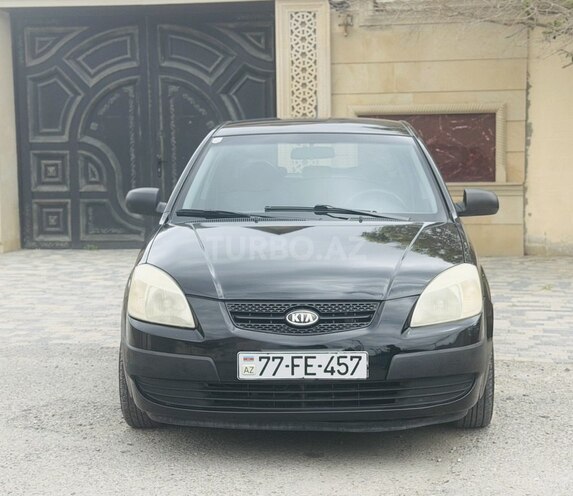 Kia Rio-1