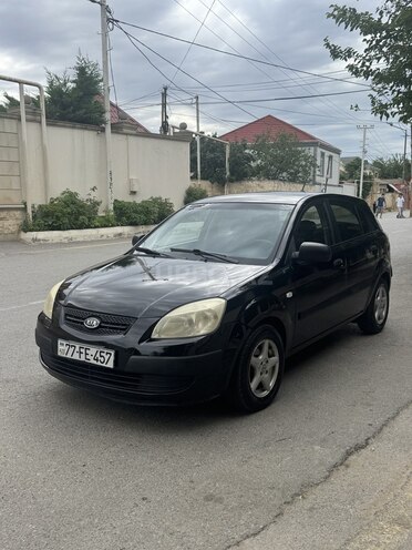 Kia Rio-3