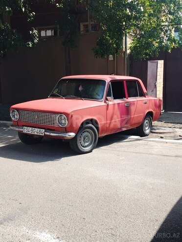 LADA (VAZ) 21011-2