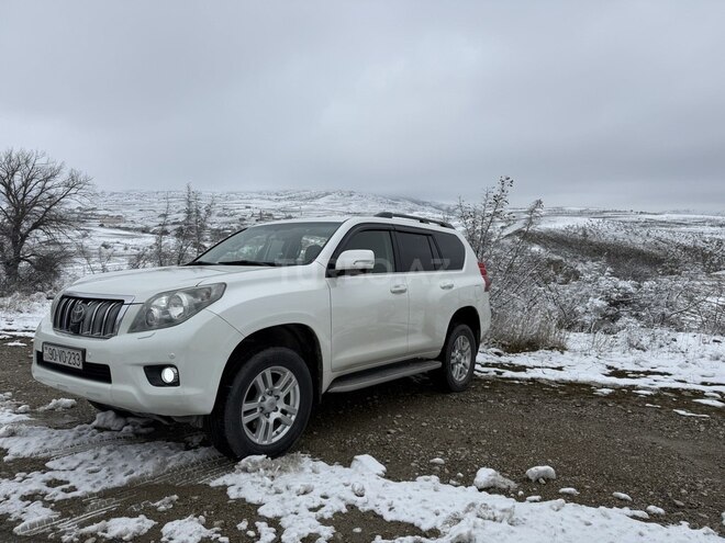 Toyota Land Cruiser Prado-8