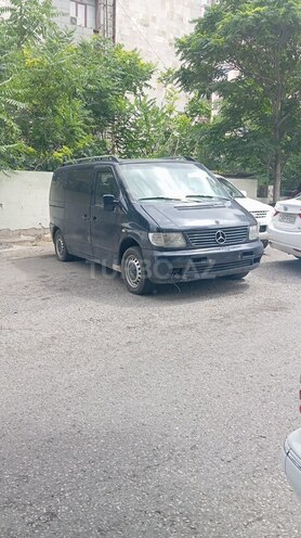 Mercedes Vito 112 CDI-1