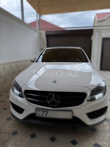 Mercedes C 300-1
