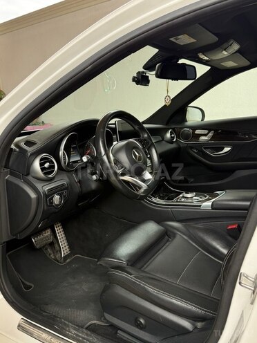 Mercedes C 300-7