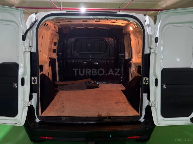 Fiat Doblo-8