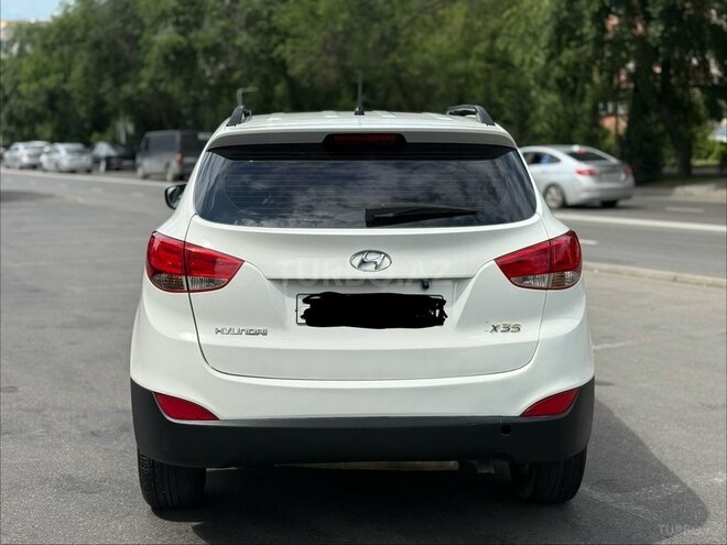 Hyundai ix35-6