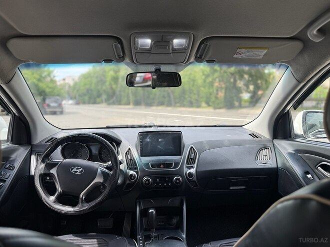 Hyundai ix35-10