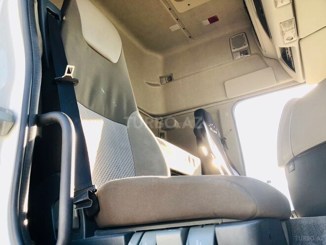 Renault Premium 460-14