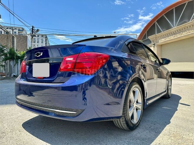 Chevrolet Cruze-15