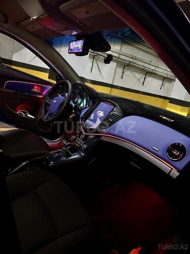 Chevrolet Cruze-2