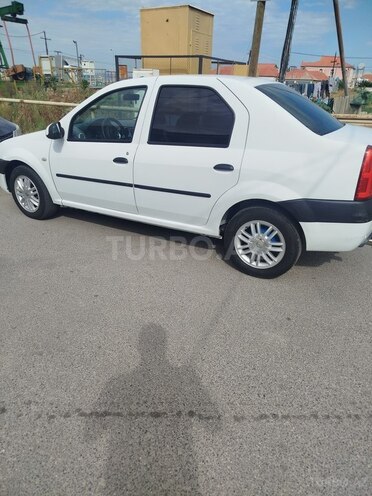 Renault Logan-8