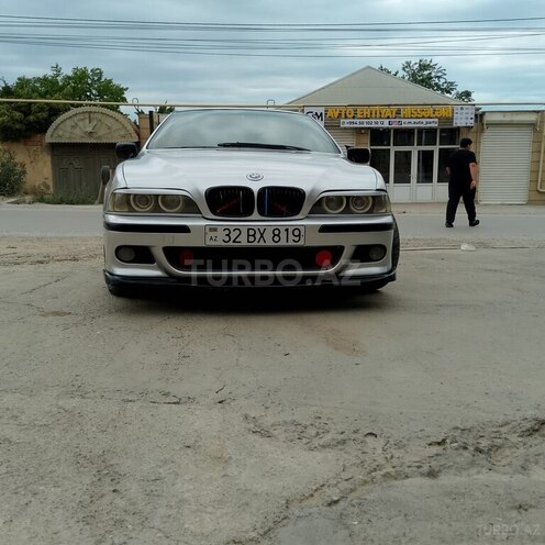 BMW 528-13