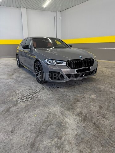 BMW 530e-3