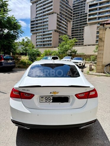 Chevrolet Malibu-2