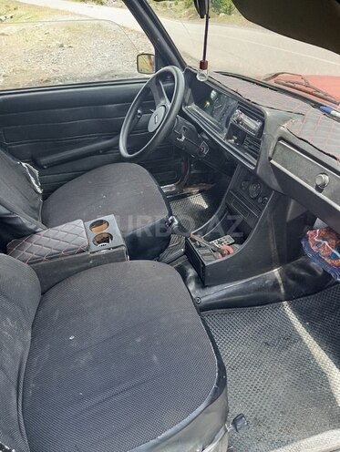 LADA (VAZ) 2105-6